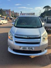 Toyota Noah 2010 Silver for sale