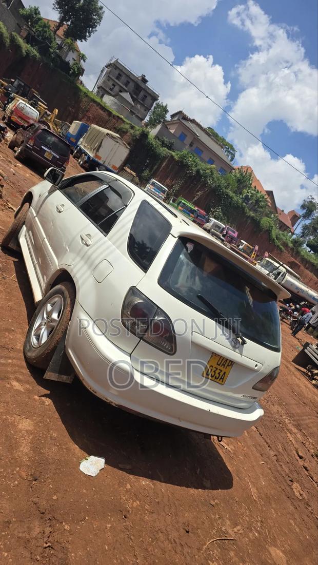 Toyota Harrier 1999 White