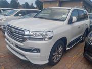 Toyota Land Cruiser 4.6 V8 ZX 2018 White for sale