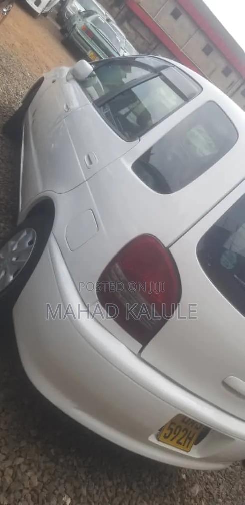 Toyota Corolla Spacio 2002 White
