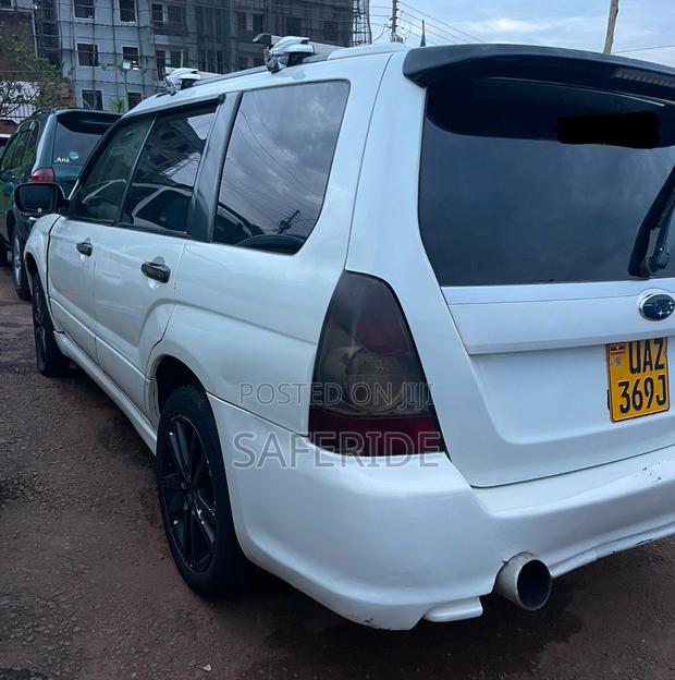 Subaru Forester 2006 White
