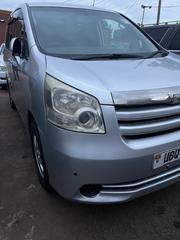 Toyota Noah 2009 Silver for sale