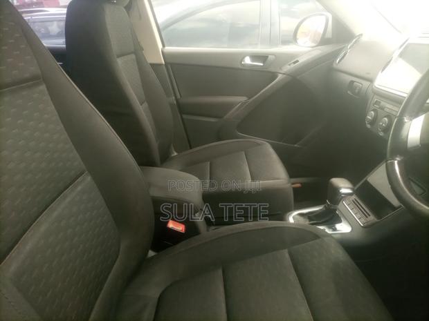 Volkswagen Tiguan S 2010 White