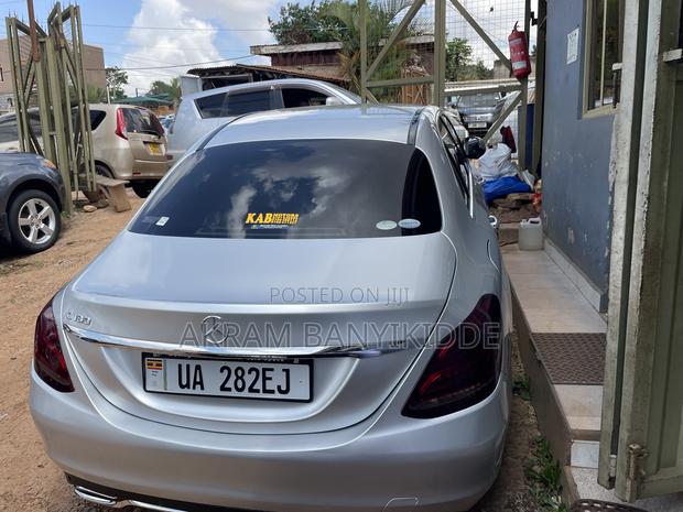 Mercedes-Benz C180 2019 Silver