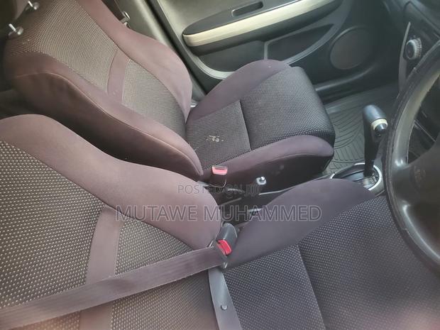 Toyota IST 2007 Gold