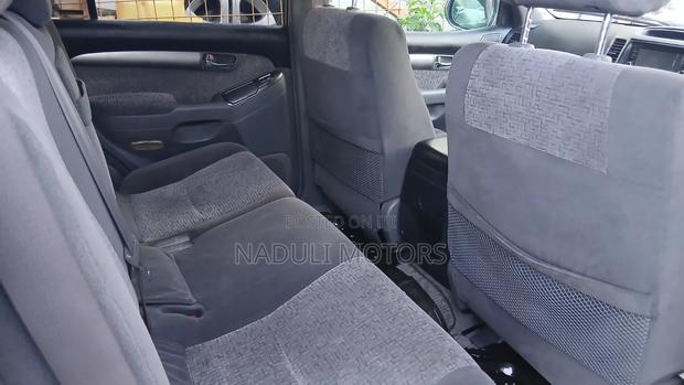 Toyota Land Cruiser Prado 2009 Gray
