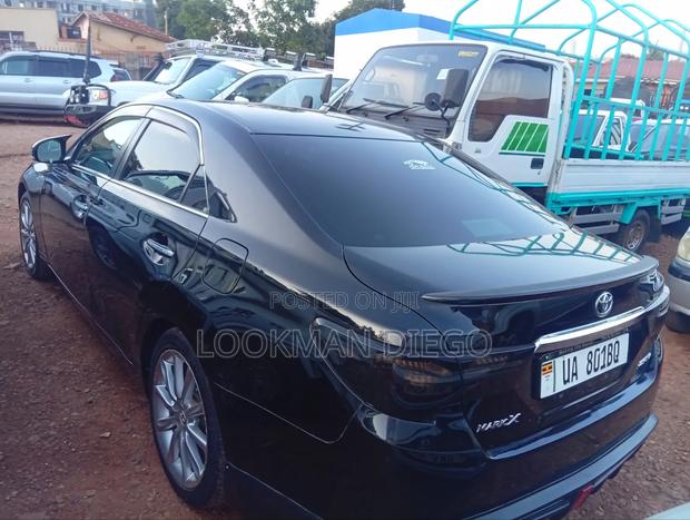 Toyota Mark X 2.5 AWD 2014 Black