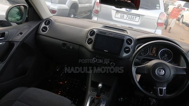 Volkswagen Tiguan 2013 Gold