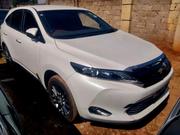 Toyota Harrier 2.0 2017 White for sale