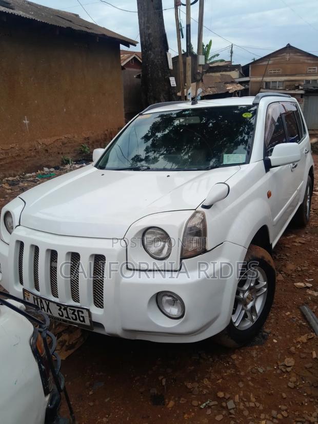 Nissan X-Trail 2005 White