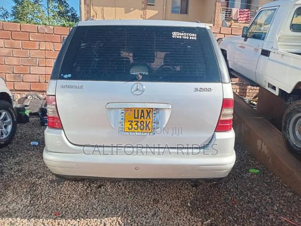 Mercedes-Benz M Class 1999 Silver