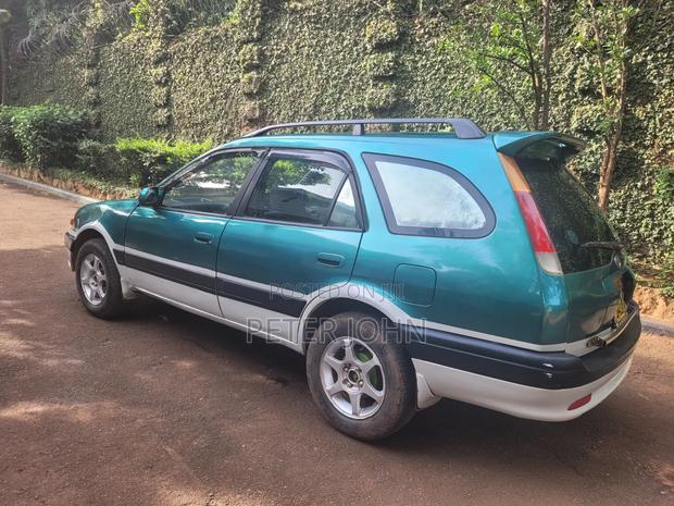 Toyota Carib 1995 Green