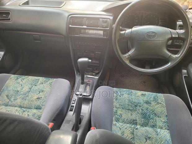 Toyota Carib 1995 Green