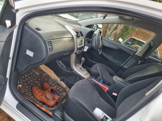 Toyota Corolla Fielder 2010 White