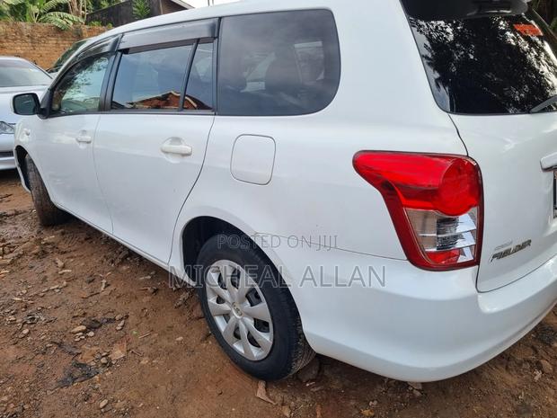 Toyota Corolla Fielder 2010 White