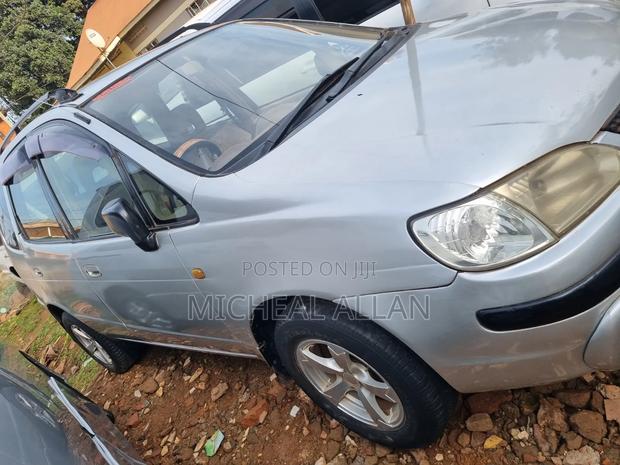 Toyota Corolla Spacio 2001 Silver