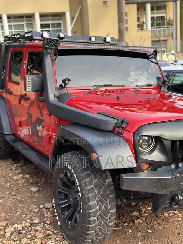 Jeep Wrangler 2018 Red