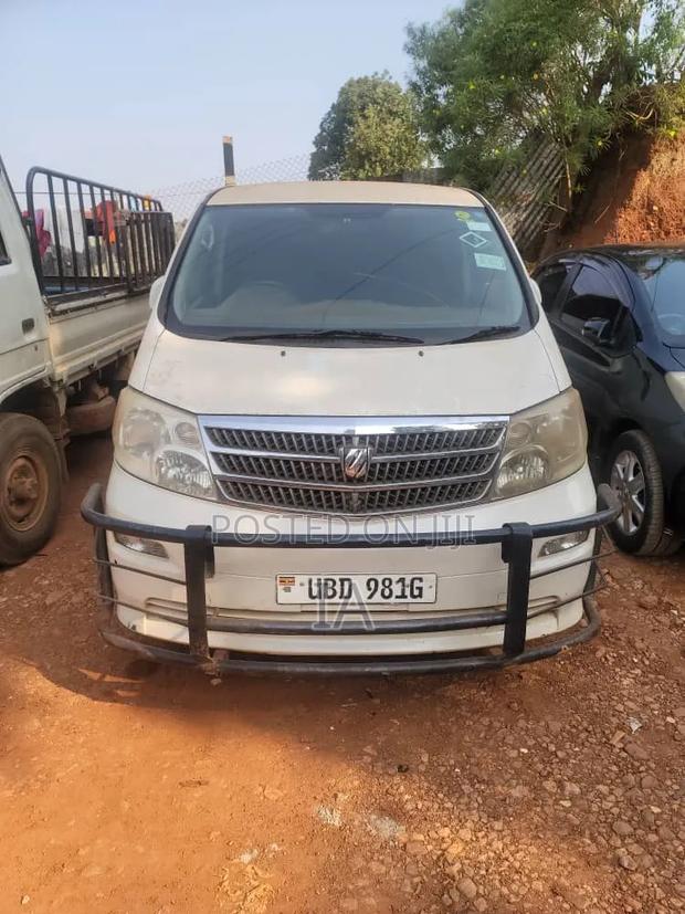 Toyota Alphard 2010 White