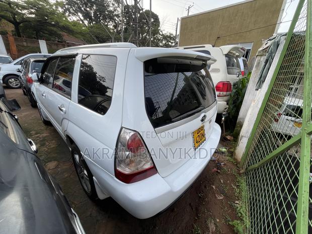 Subaru Forester 2006 White
