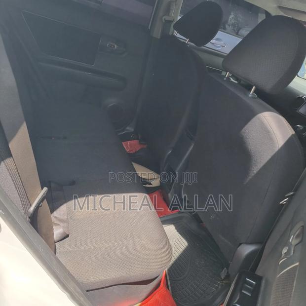 Toyota Corolla Rumion 2010 White