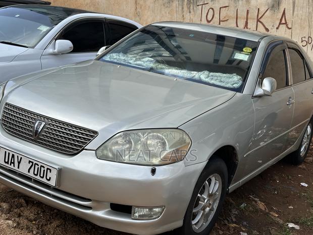 Toyota Mark II 2001 Silver