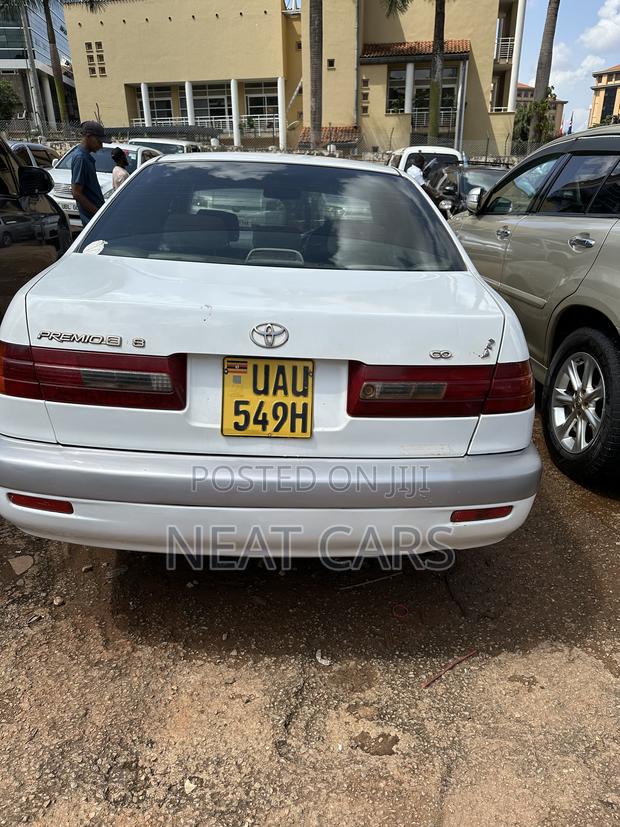 Toyota Corona Premio 1999 Silver
