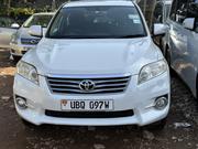 Toyota Vanguard 2010 Pearl for sale