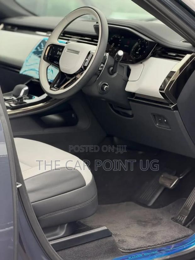 Land Rover Range Rover Sport 2025 Gray