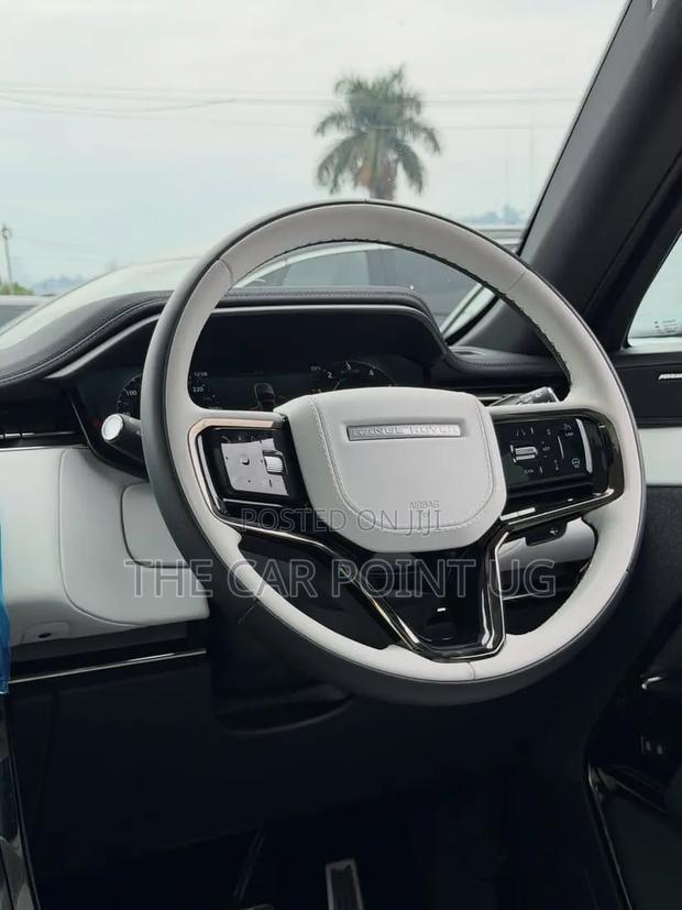 Land Rover Range Rover Sport 2025 Gray