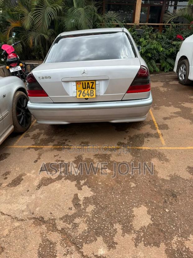Mercedes-Benz C200 1999 White