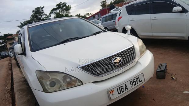 Toyota Harrier 2008 White