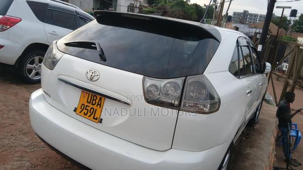 Toyota Harrier 2008 White