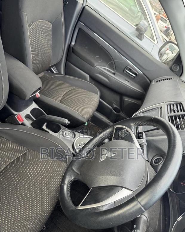 Mitsubishi RVR 2015 Black
