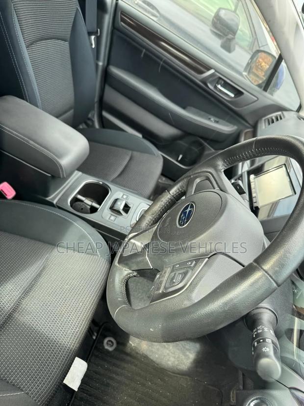 Subaru Outback 2.5i Limited PZEV 4dr Wagon AWD (2.5L 4cyl CVT) 2014 Blue
