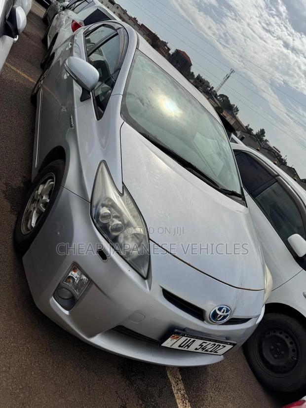 Toyota Prius 2012 Silver
