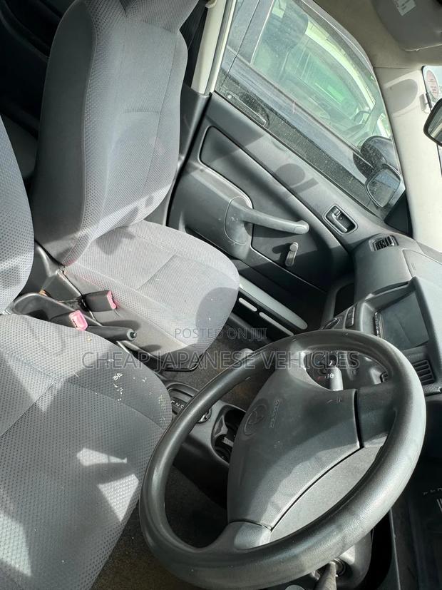 Toyota Probox 1.5 F 2WD 2012 White