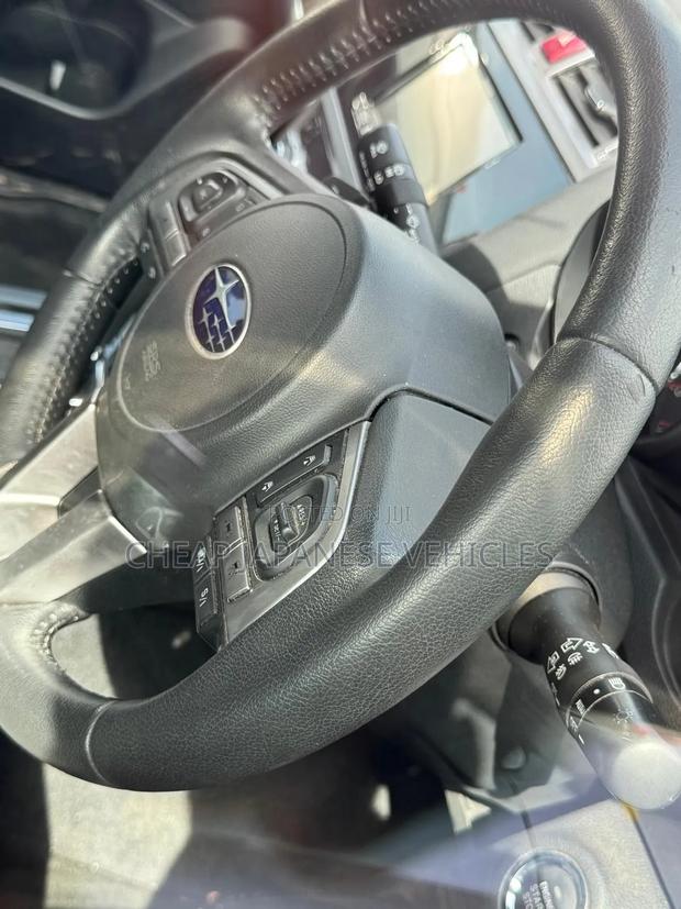 Subaru Outback 2.5i Premium AWD 2016 Gray