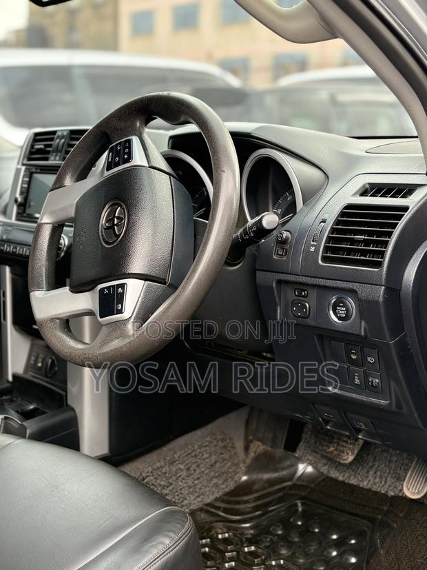 Toyota Land Cruiser Prado 3.0 D-4D (190 Hp) 7 seats 2015 White