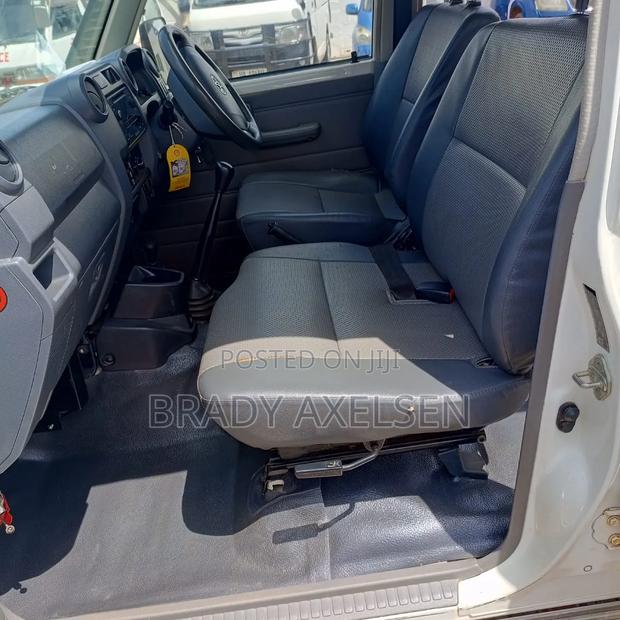 Toyota Land Cruiser 79 Series 2018 White
