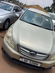 Subaru Outback 2.5i Limited 2011 Beige for sale