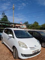 Toyota Passo Sette 1.5 AWD 2011 White for sale