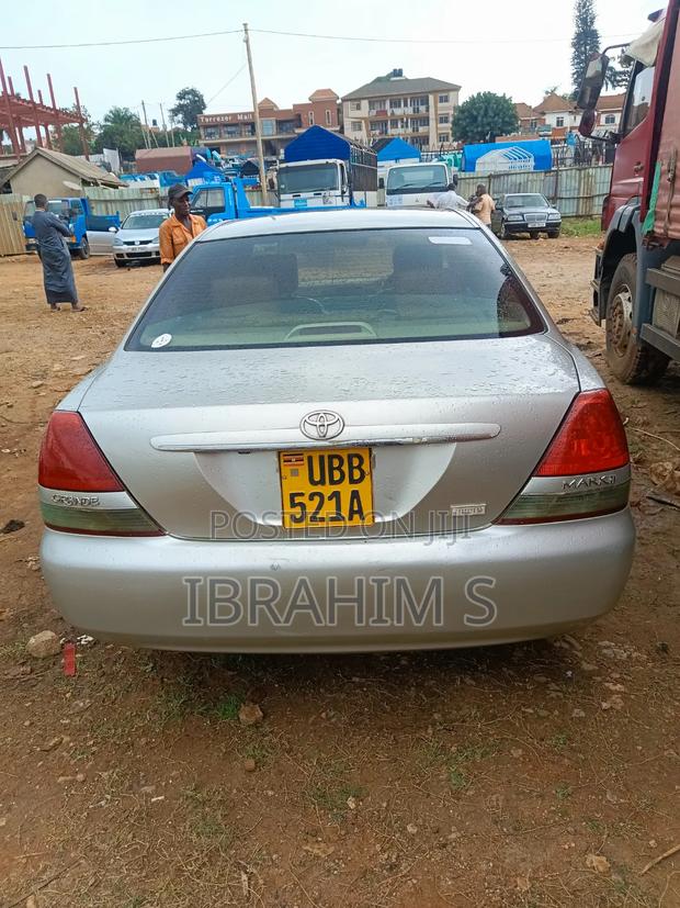Toyota Mark II 2003 Silver