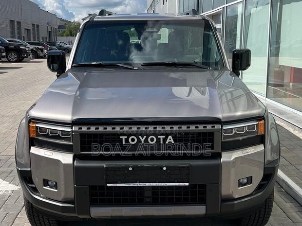 New Toyota Land Cruiser Prado 2024 Gray