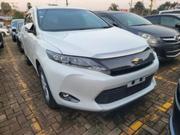 Toyota Harrier 2017 White for sale
