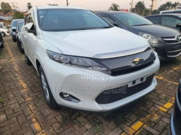 Toyota Harrier 2017 White