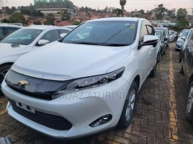 Toyota Harrier 2017 White