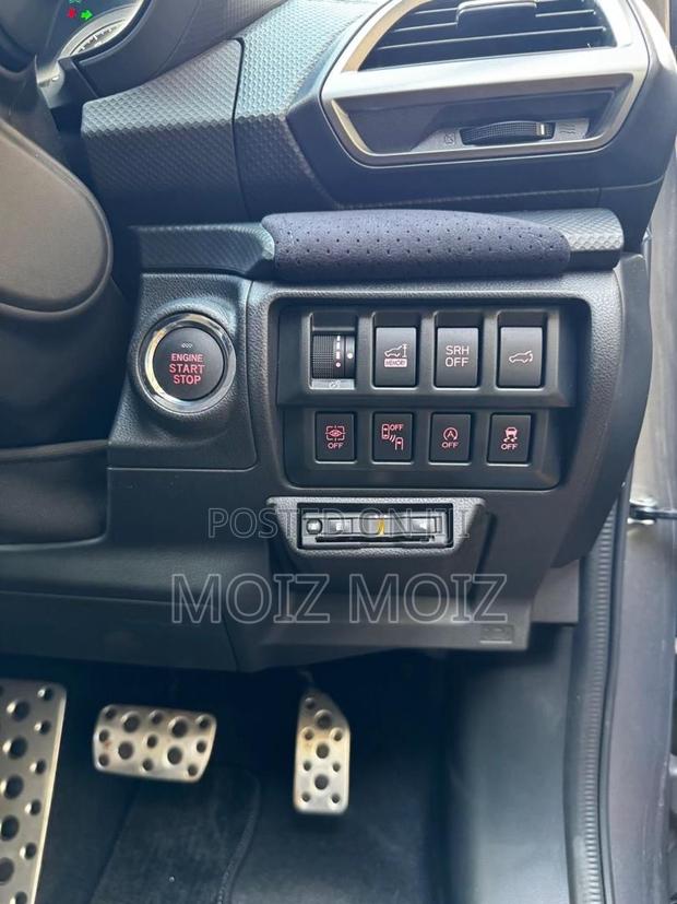 Subaru Forester 2023 Gray