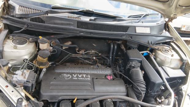 Toyota RAV4 Automatic 2003 Gold
