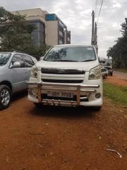Toyota Noah 2.0 143hp AWD (7 Seater) 2009 White for sale