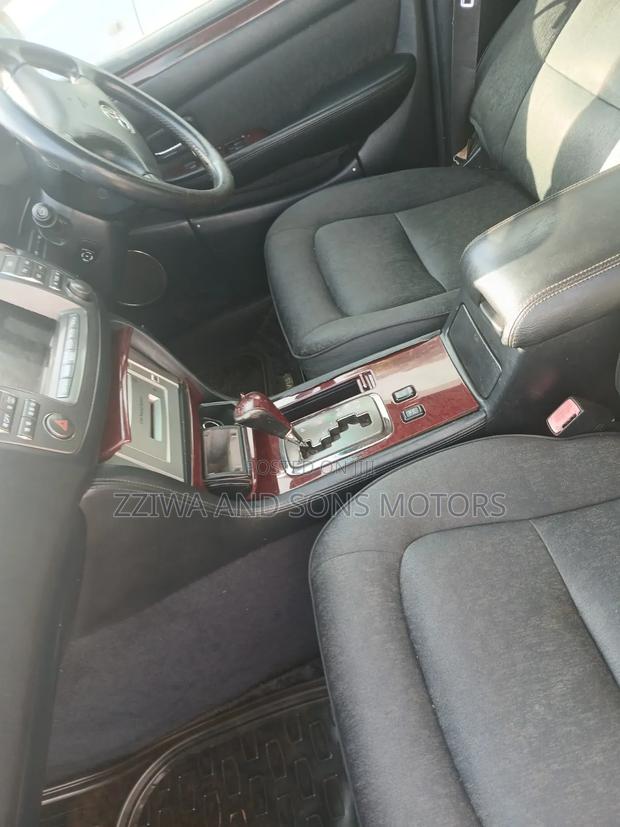 Toyota Brevis 2009 Silver